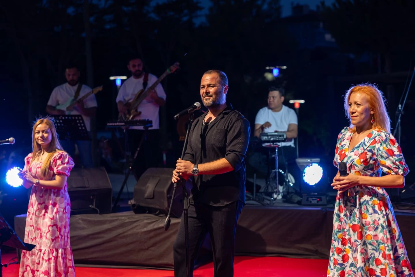 Afyonkarahisar'da Yaz Akşamları Coşkuyla Devam Ediyor