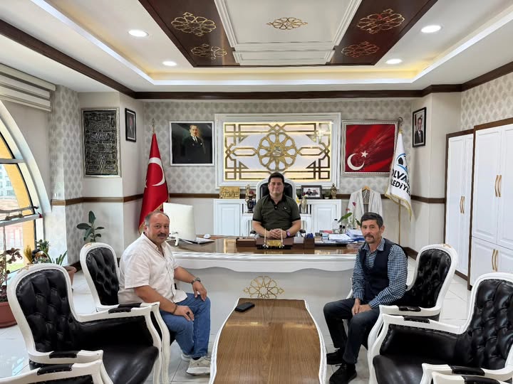 Bolvadin Belediye Başkanı Aynacı'yı Şoförler Odası Başkanı Ziyaret Etti