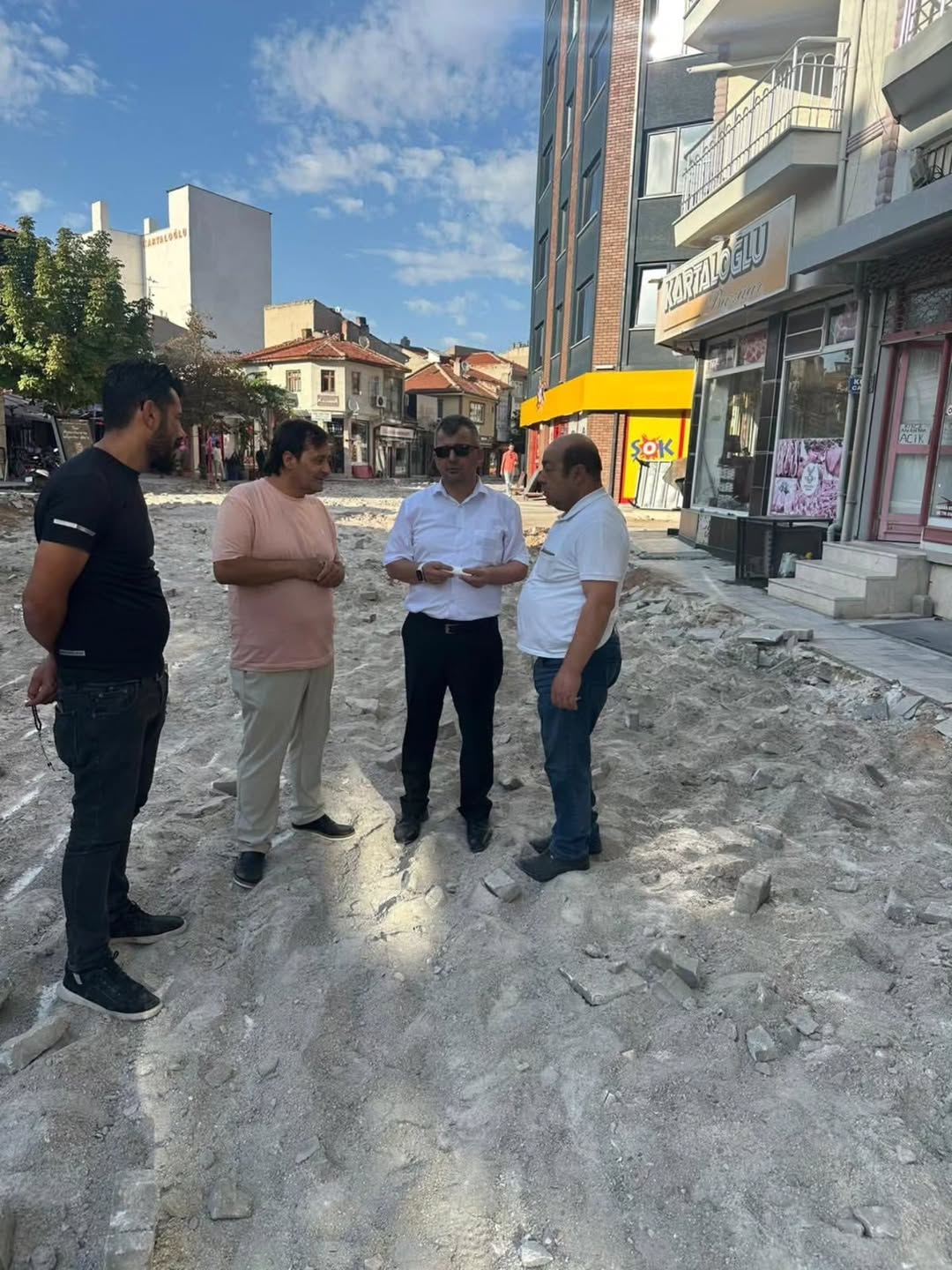 Afyonkarahisar Emirdağ Belediyesi Esnafla Buluştu