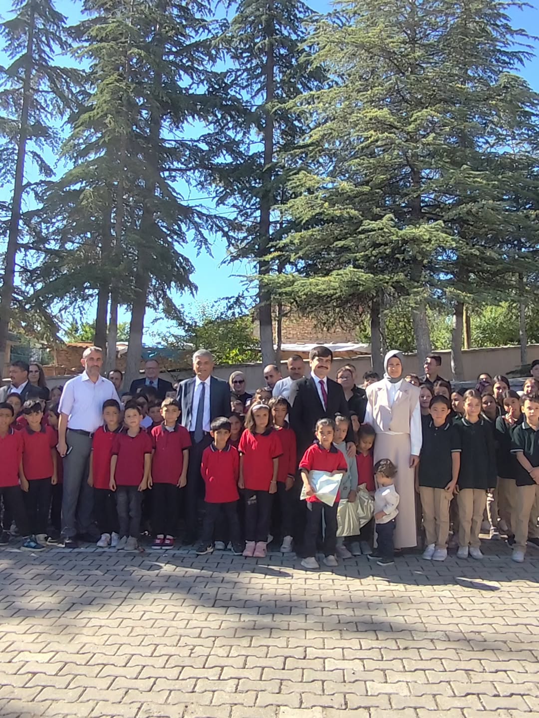 Afyonkarahisar Kızılören'de İlköğretim Haftası Coşkuyla Kutlandı