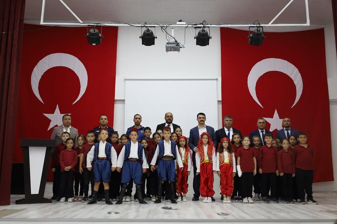 Afyonkarahisar Bayat'ta İlköğretim Haftası Coşkuyla Kutlandı