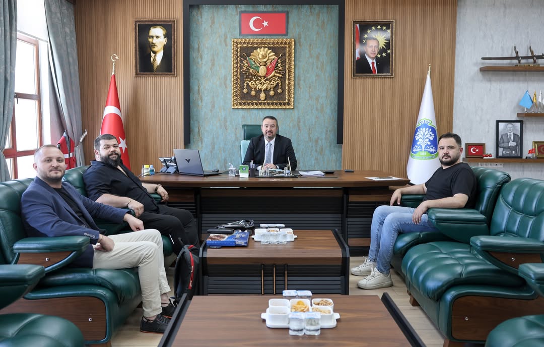 Sandıklı Belediyesi’nde Teknoloji İşbirliği Görüşmeleri Yapıldı