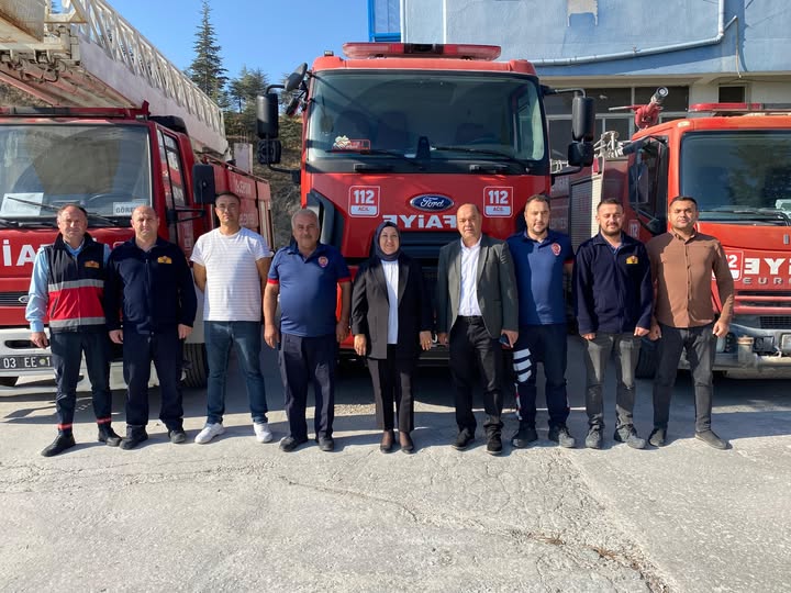 İscehisar Belediye Başkanı İtfaiye Haftası'nı Kutladı