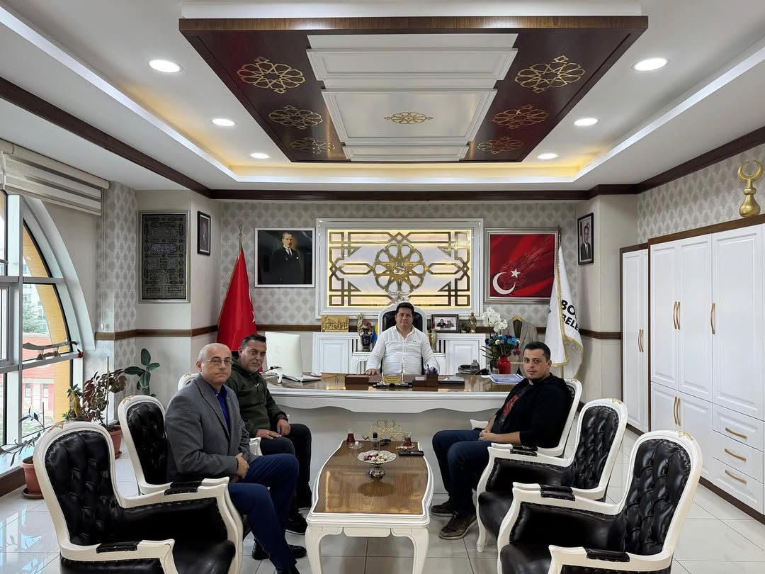 CT Teknik Şirket Sahibi, Bolvadin Belediye Başkanı'nı Ziyaret Etti