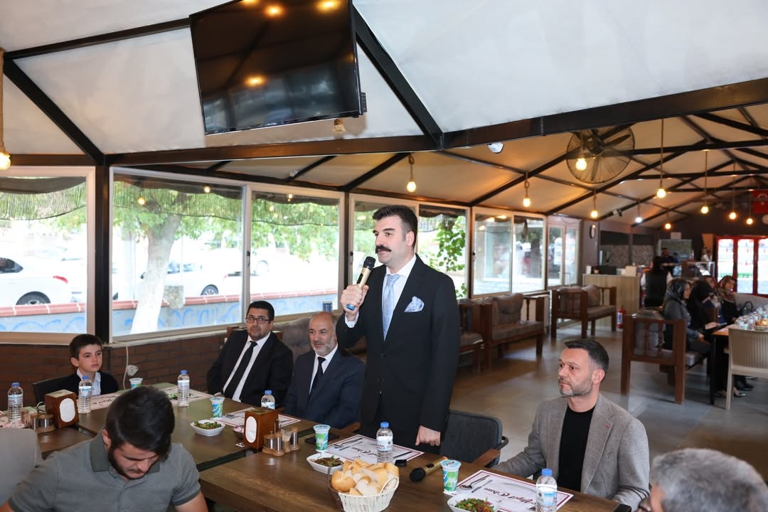 Sandıklı'da Camiler ve Din Görevlileri Haftası Yemekli Programla Kutlandı