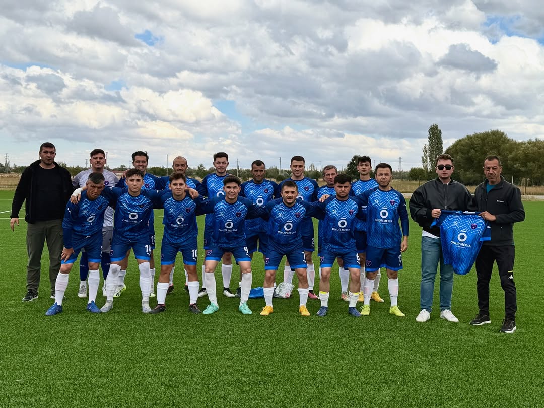 Çay Belediyesi, Çağlayan Spor'un Forma Sponsoru Oldu