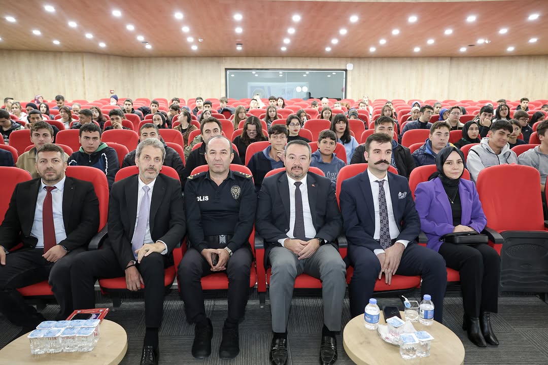 Sandıklı'da Yunus Emre'nin İzinde Anlamlı Program