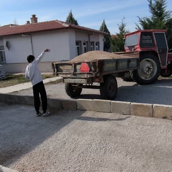 İhsaniye'de Yeni Bocce Sahası Hizmete Açıldı