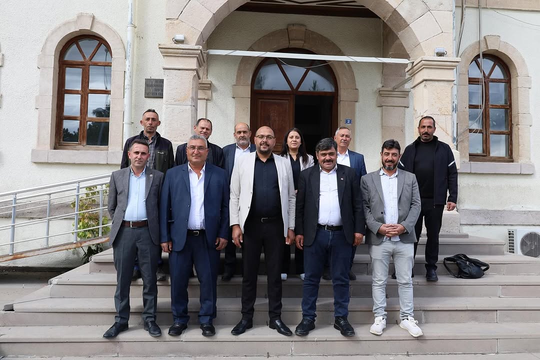 Bayat Belediyesi, 19 Ekim Muhtarlar Günü'nü Törenle Kutladı