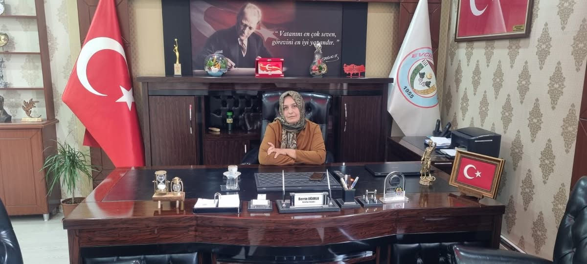 Evciler Belediyesi'nde Başkan Vekili Zübeyde Yeni Görevde